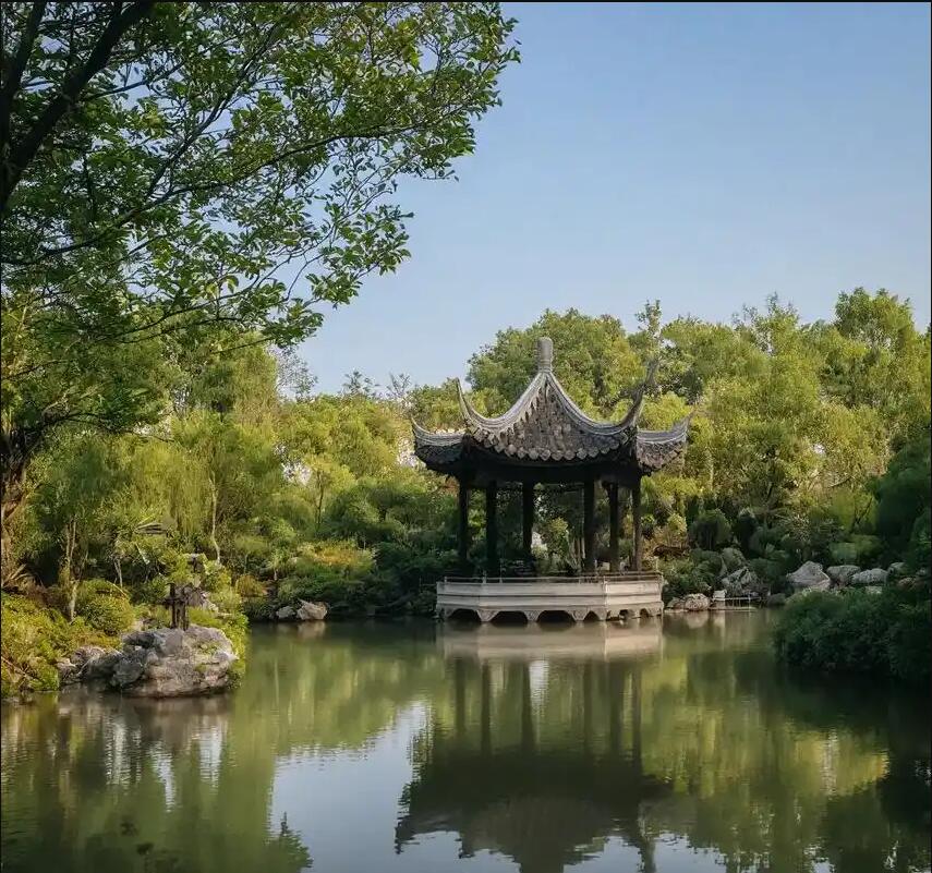 上海雁菱餐饮有限公司